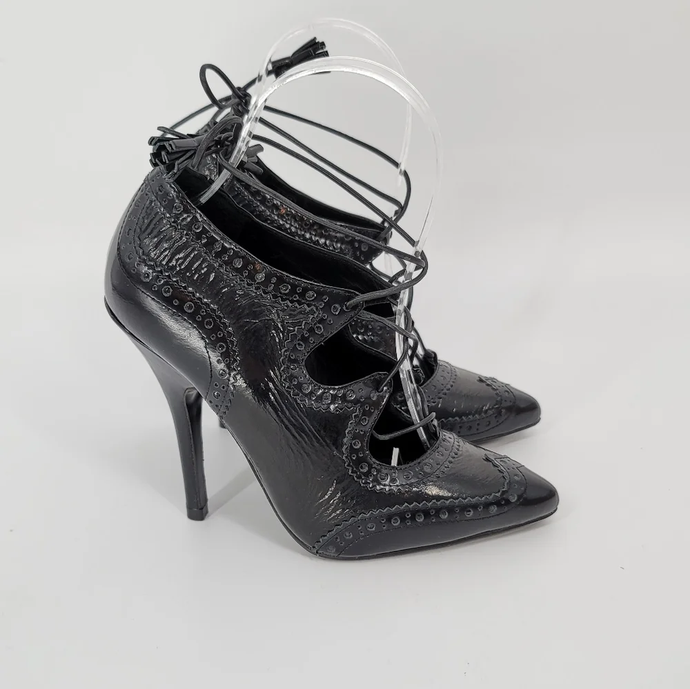 Tory Burch Hawthorn Black Leather Lace Up Pumps Size 5